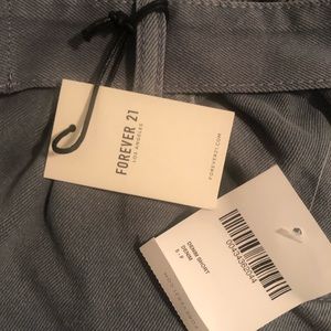 Two pair of forever 21 shorts